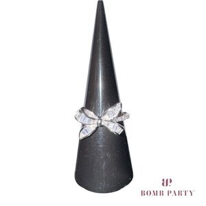 *NEW* BP - She Loves A Bow- Size 7 & Size 8 - .925 Sterling Silver Ring